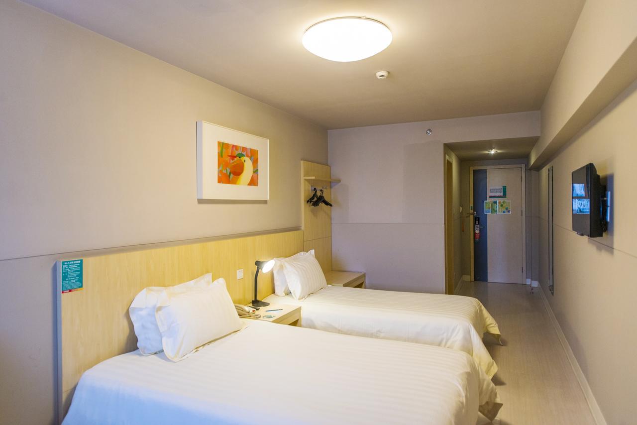Jinjiang Inn Longyan Wanda Plaza Exterior photo